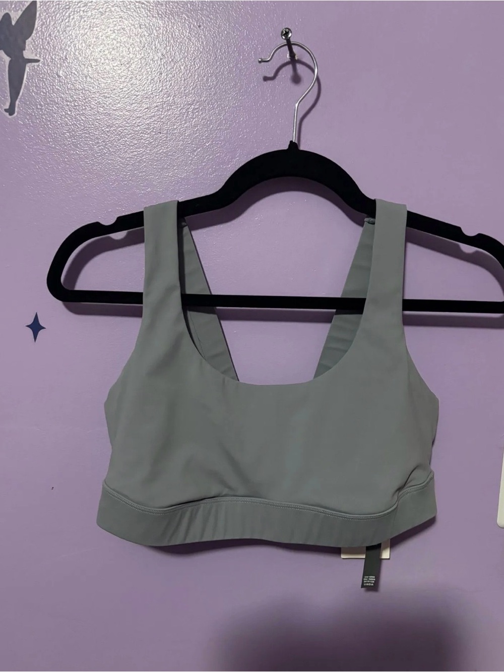 Vuori Scoop Sports Bra in Light Gray